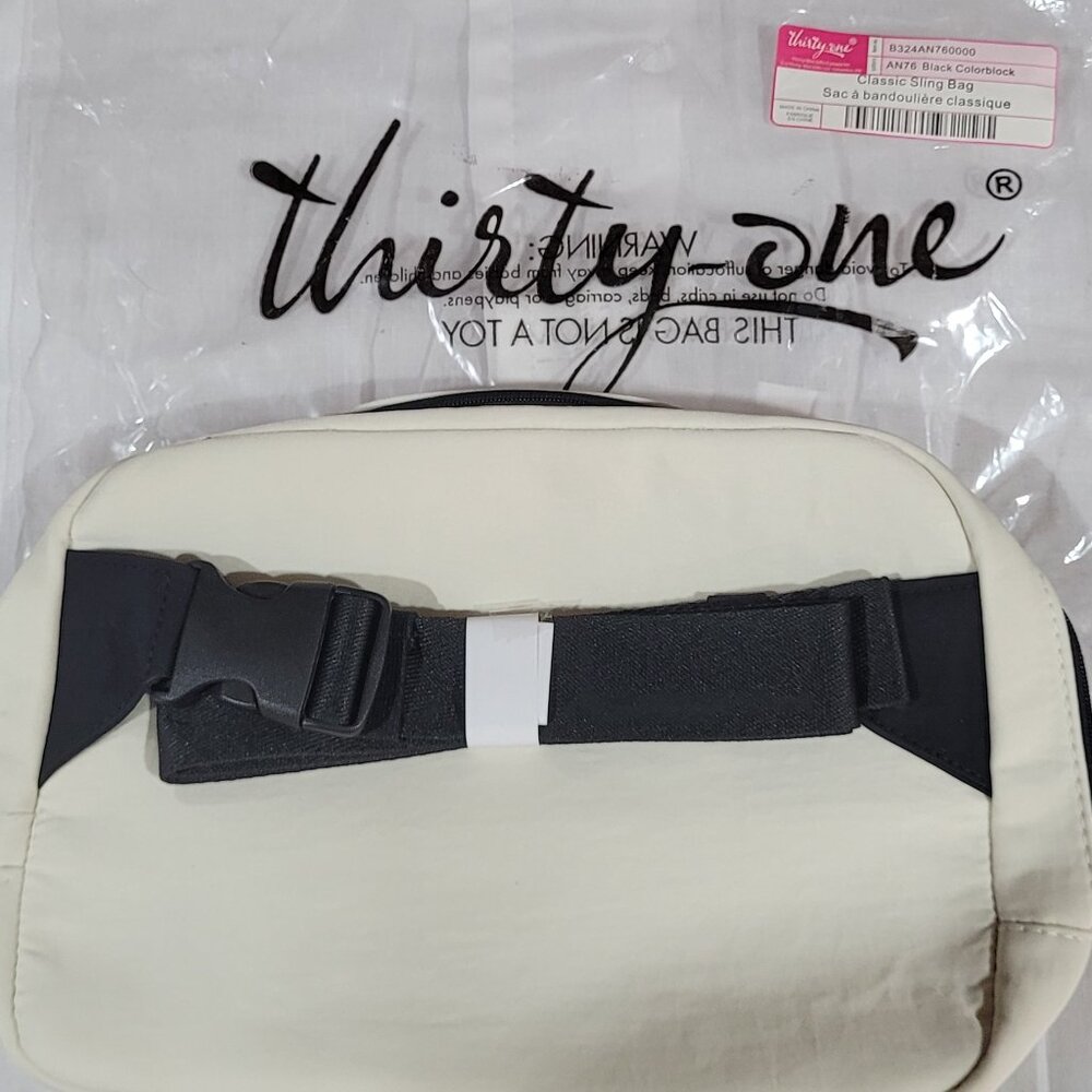 NWT Thirty-One Classic Sling‎ Bag - Black Colorblock.